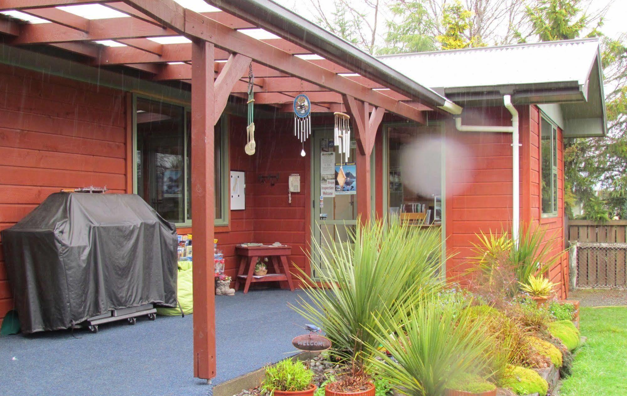 Birchwood Cottages 테아나우 외부 사진
