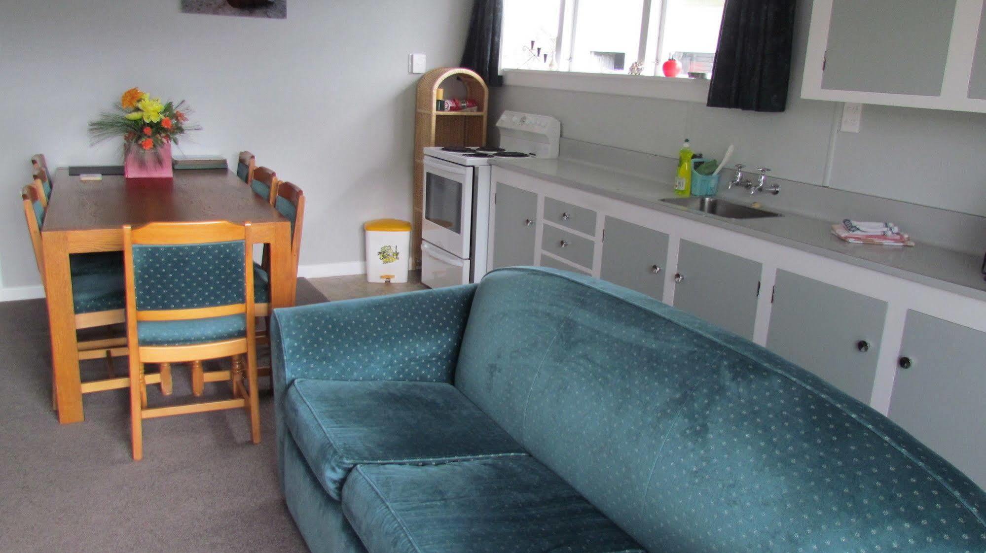 Birchwood Cottages 테아나우 외부 사진