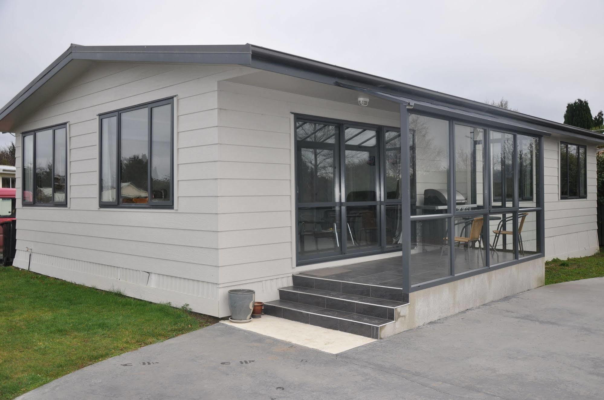 Birchwood Cottages 테아나우 외부 사진